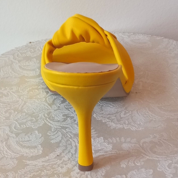 Ladies Vegan Leather Slides - Picture 6 of 14